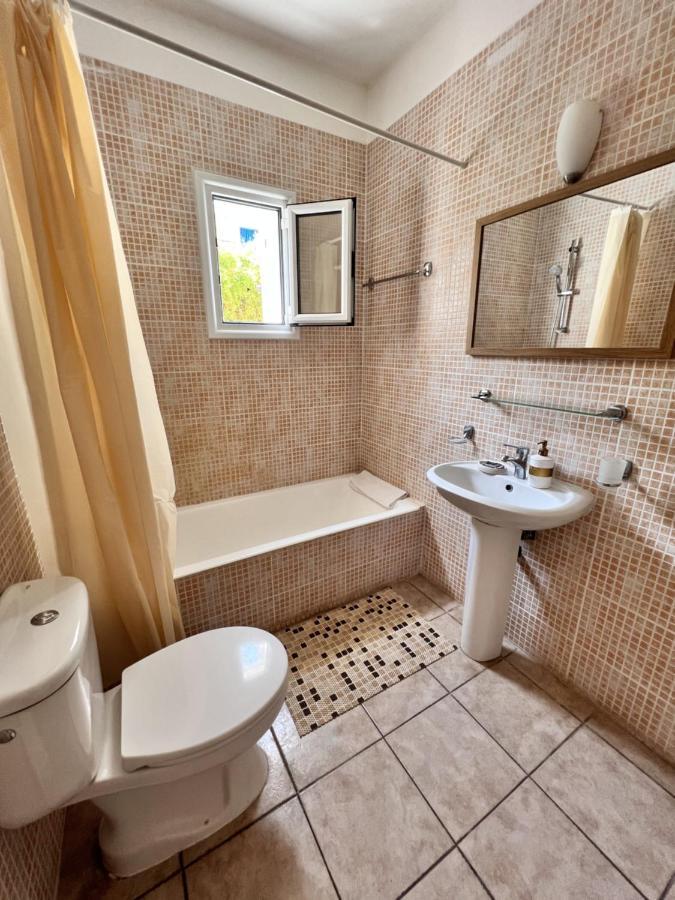 Pafia Sunbeach Townhouse Pafos Exterior foto