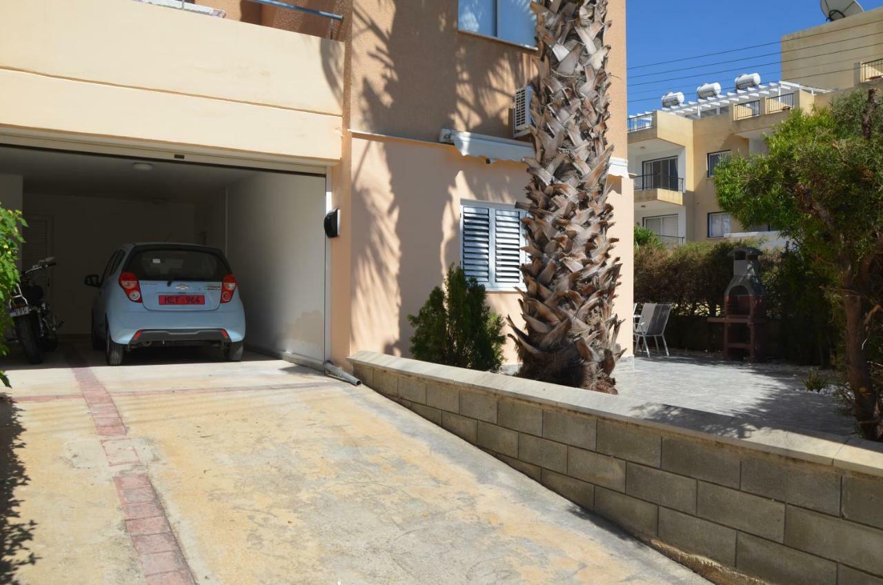 Pafia Sunbeach Townhouse Pafos Exterior foto